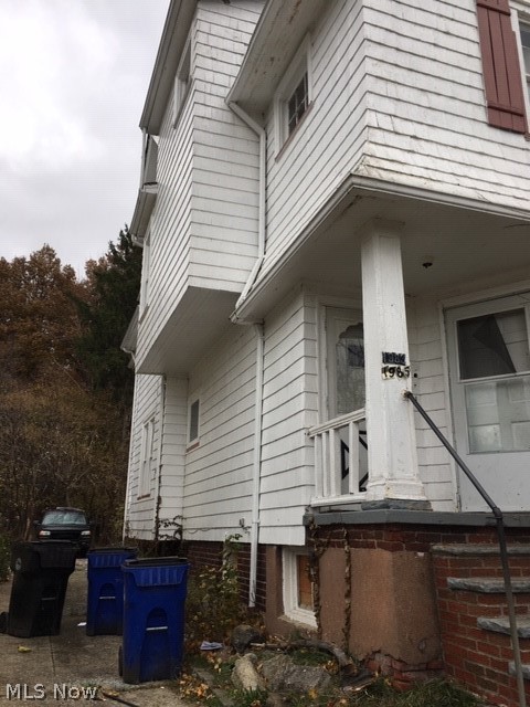 1983 Hilton Road, Unit 85 Cleveland, OH 44112 - Photo 4 of 35