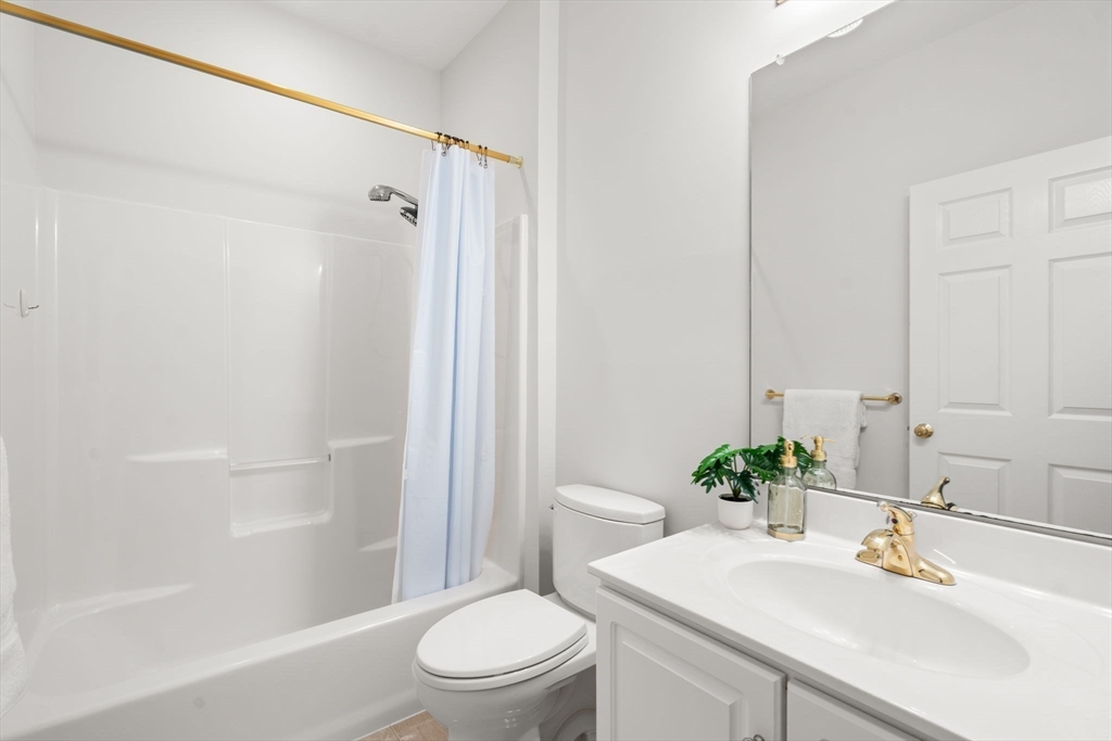 4 Arbella Road, Unit 4 Bedford, MA 01730 - Photo 20 of 34 Gallery Image 20