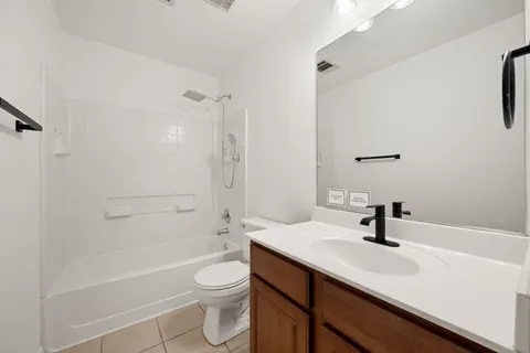 $379,000 | 11008 Silo Valley Drive, Austin, TX 78754