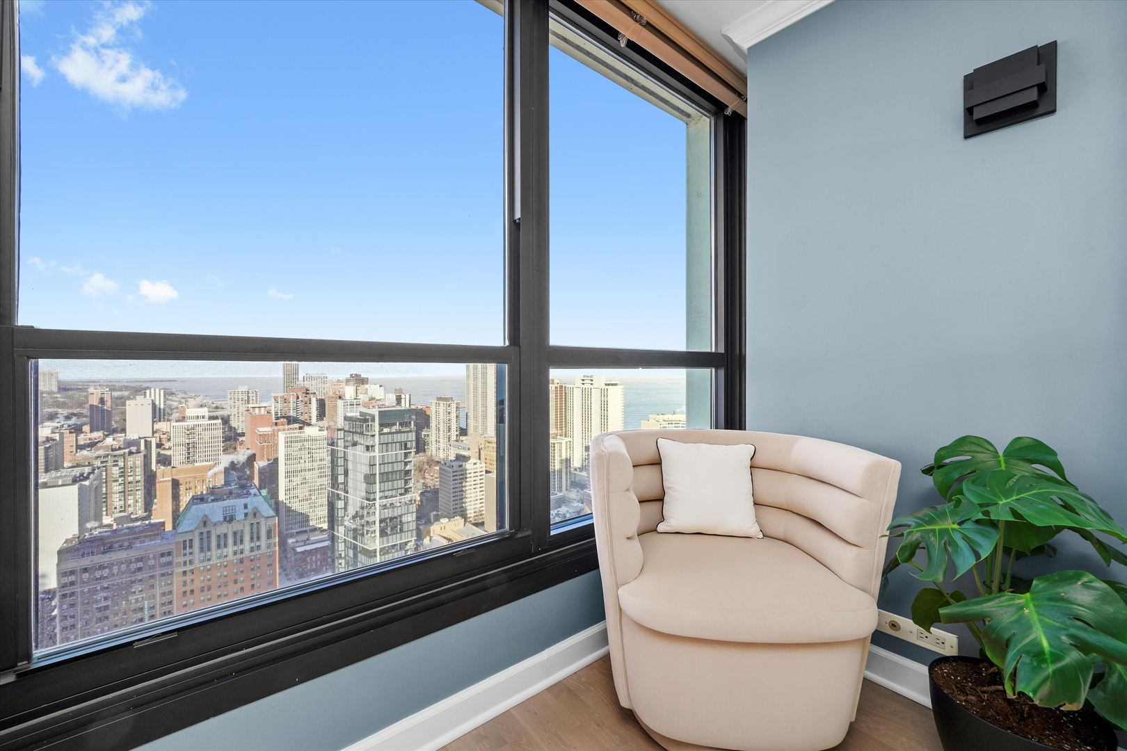 1030 North State Street, Unit 34B Chicago, IL 60610 - Photo 11 of 34