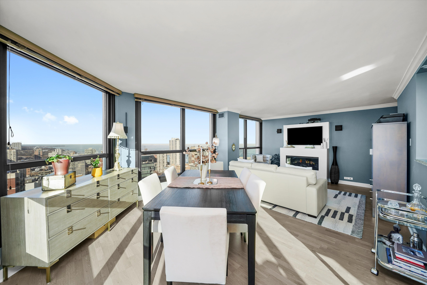 1030 North State Street, Unit 34B Chicago, IL 60610 - Photo 8 of 34