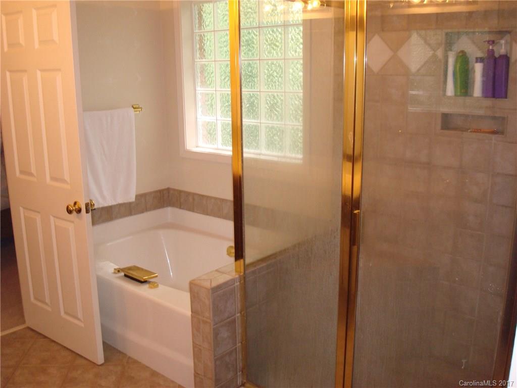 143 Laurel Ridge Court, Unit 10 Gastonia, NC 28056 - Photo 12 of 23