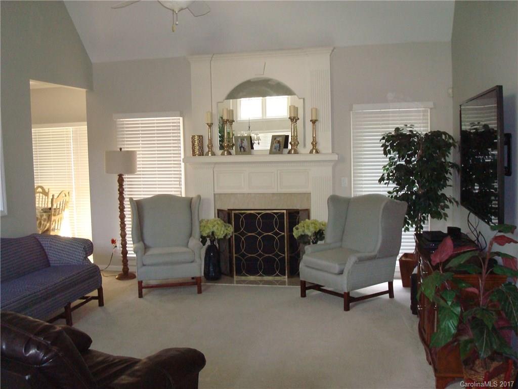 143 Laurel Ridge Court, Unit 10 Gastonia, NC 28056 - Photo 3 of 23