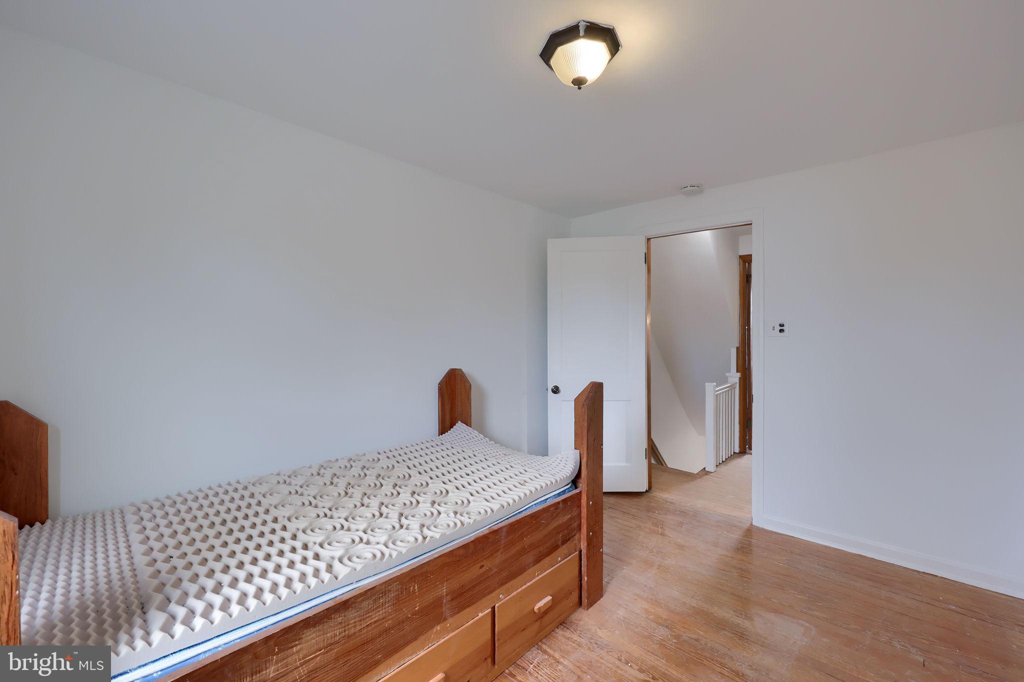 306 North 5th Street Denver, PA 17517 - Photo 28 of 33 Bedroom 3