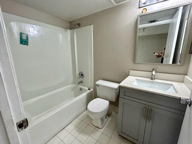 741 North Pine Island Road, Unit 303 Plantation, FL 33324 - Photo 14 of 32 a bathroom with a sink toilet and shower