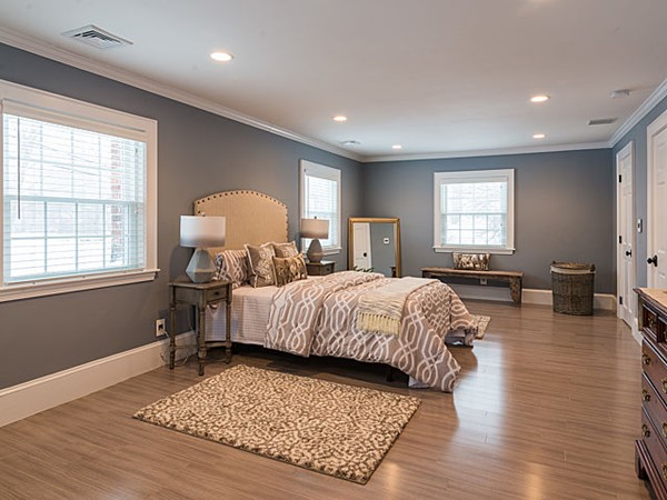 172 Kirkstall Road Newton, MA 02460 - Photo 9 of 10 Gallery Image 9
