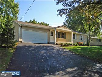 408 New Albany Road Moorestown, NJ 08057 - Photo 1 of 6 Exterior Front
