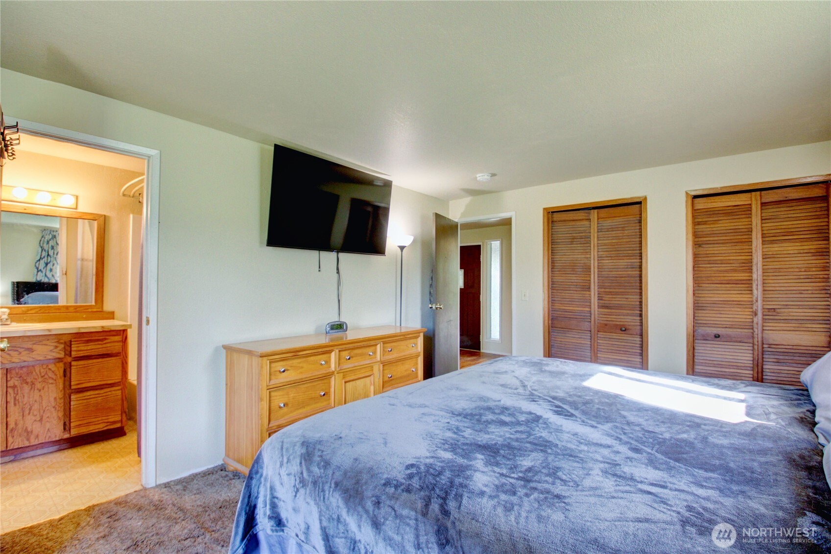 3046 Old Highway 99 North Road Burlington, WA 98233 - Photo 16 of 39