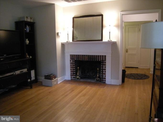 7114 Coventry Road Alexandria, VA 22306 - Photo 24 of 28 Fireplace