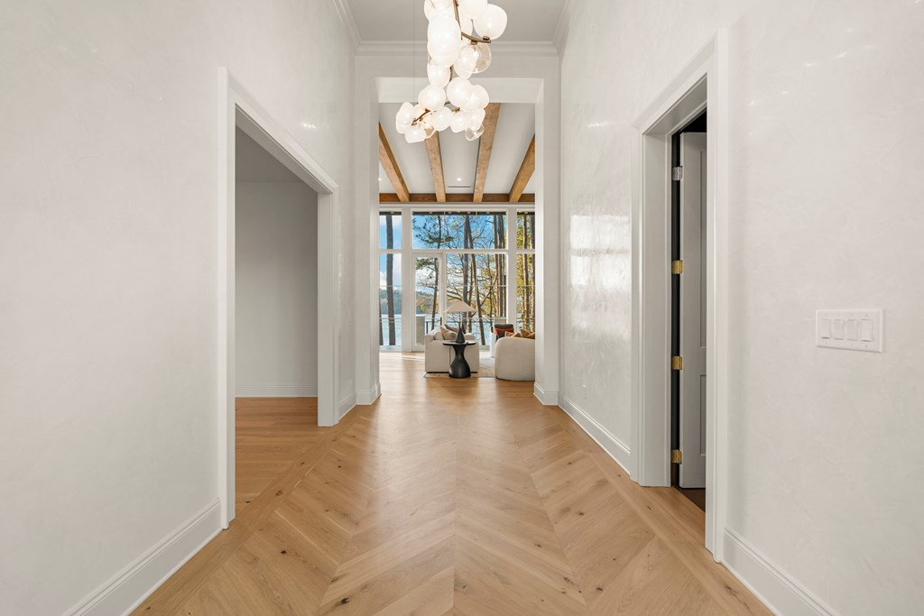 6227 Waterford Road Columbus, GA 31904 - Photo 31 of 77 French White Oak Flooring