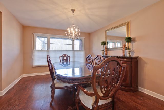 $531,000 | 18 Reliance Lane, Lincolnshire, IL 60069