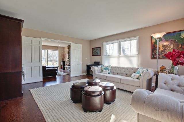 $531,000 | 18 Reliance Lane, Lincolnshire, IL 60069