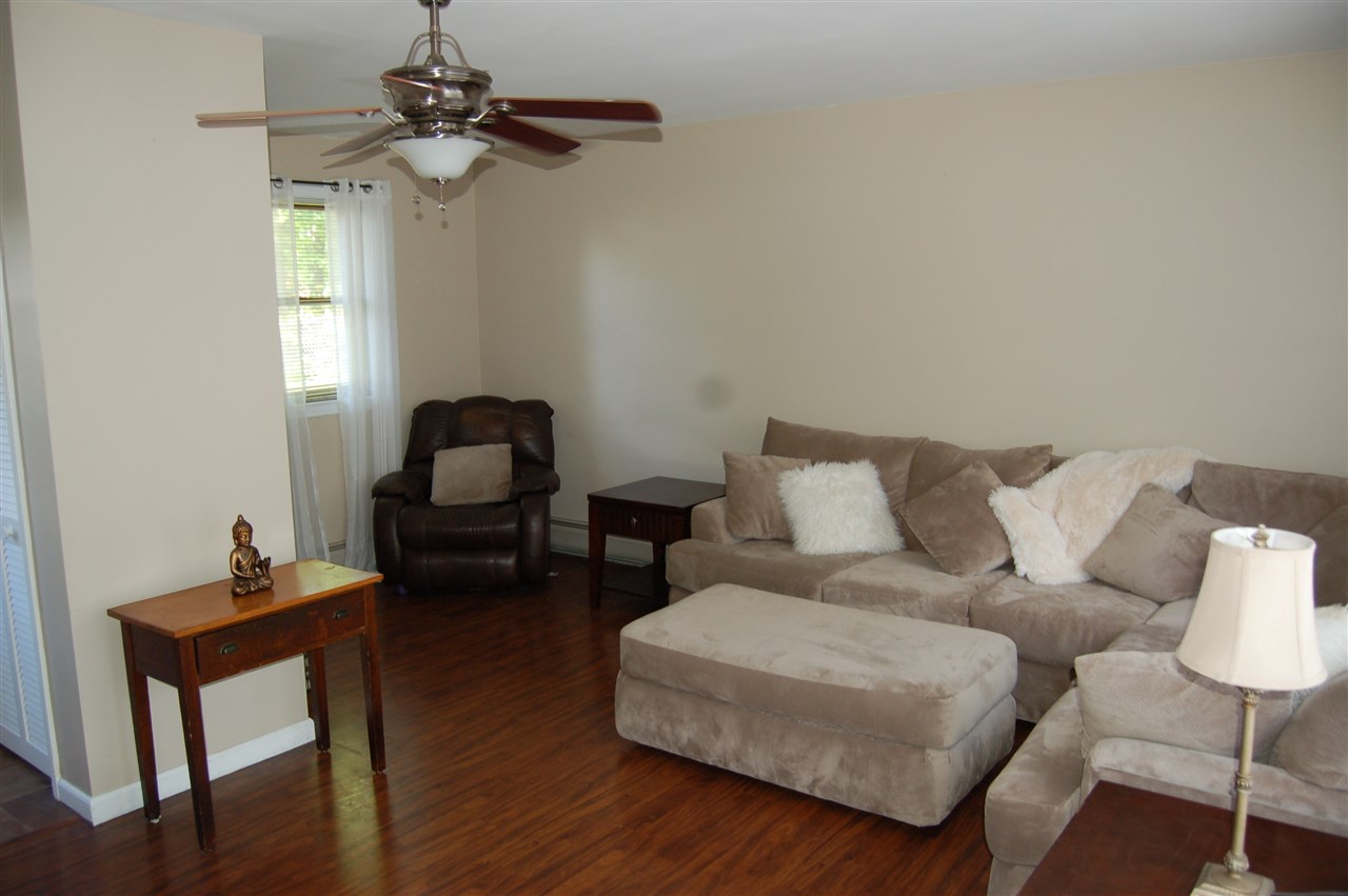 28 Nightingale Road Nashua, NH 03062 - Photo 10 of 18