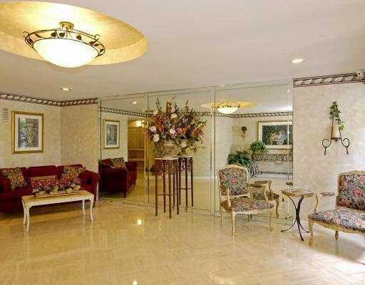 950 Ponce De Leon Road, Unit 2030 Boca Raton, FL 33432 - Photo 5 of 15 Lobby/Reception