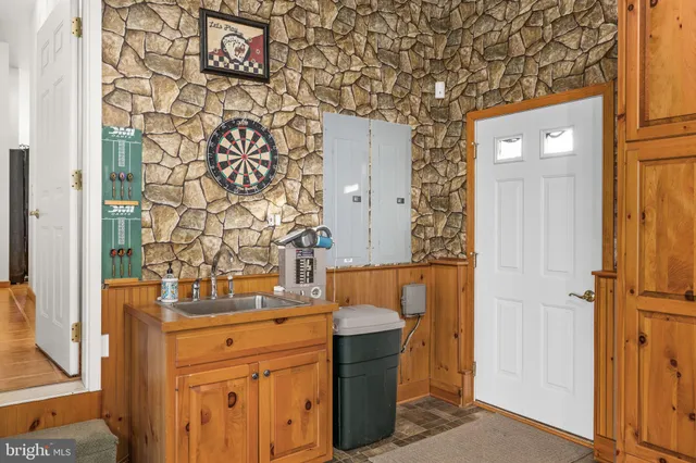 $1,989,000 | 890 Tall Pines Drive, Mineral, VA 23117