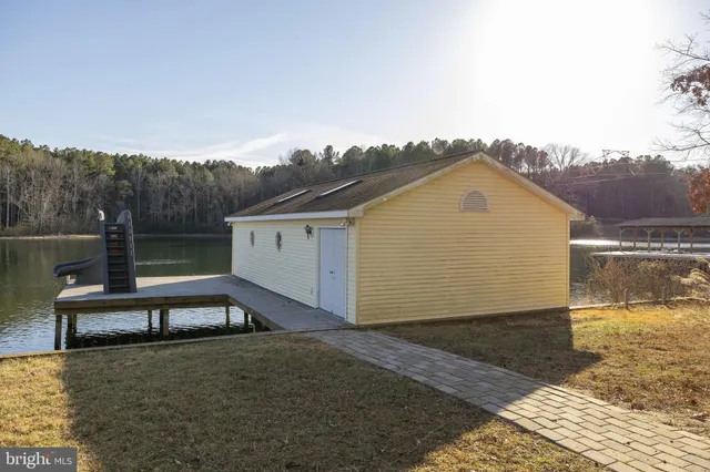 $1,989,000 | 890 Tall Pines Drive, Mineral, VA 23117