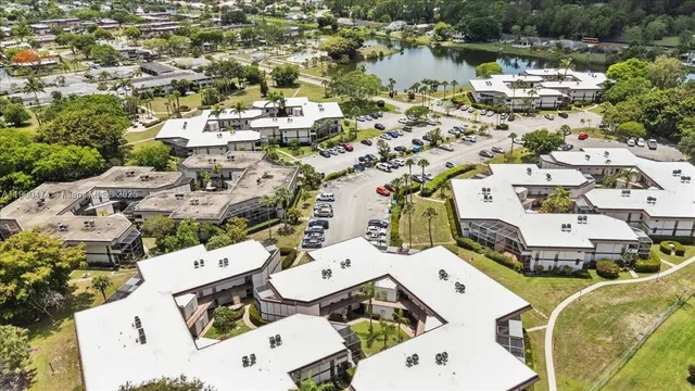 $230,000 | 7 Greenway Village North, Unit 205, Royal Palm Beach, FL 33411