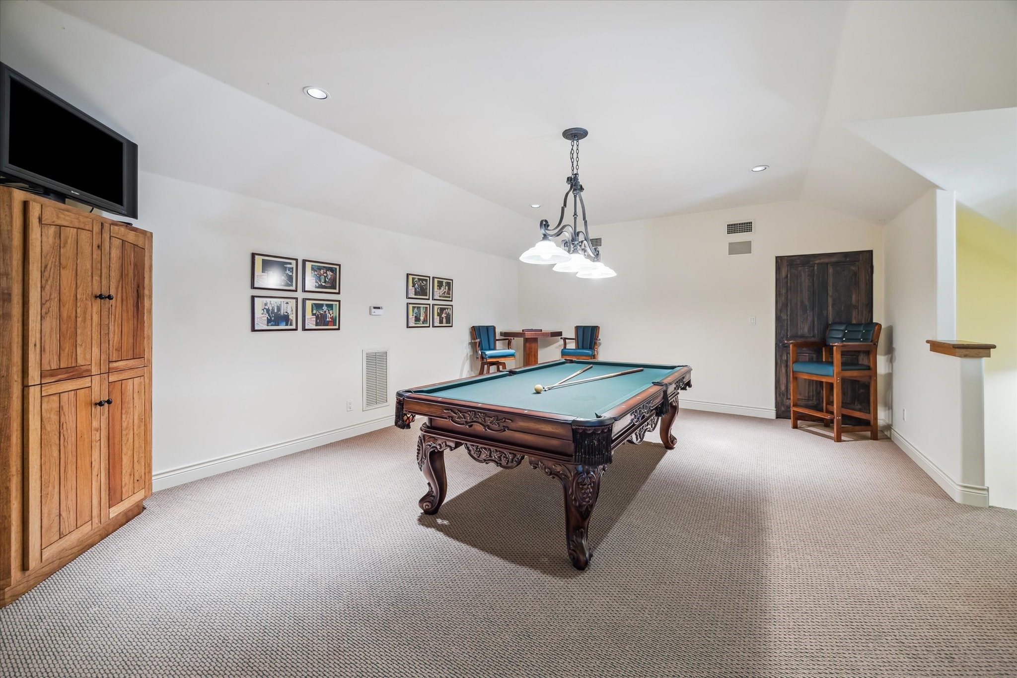 4320 Dickson Street Houston, TX 77007 - Photo 40 of 47 a room with pool table and wooden floor