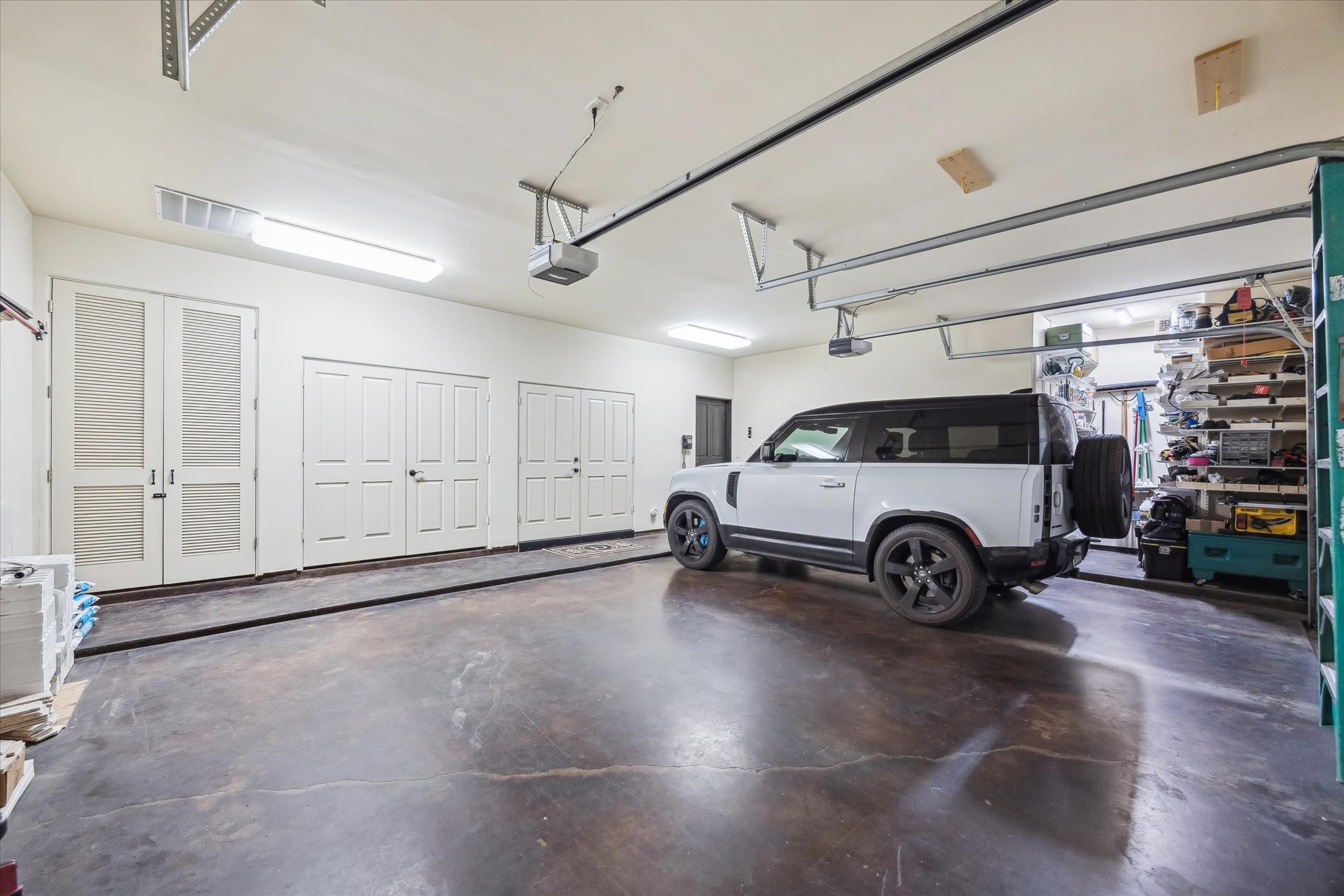 4320 Dickson Street Houston, TX 77007 - Photo 45 of 47 Oversized 2-car garage with workshop.