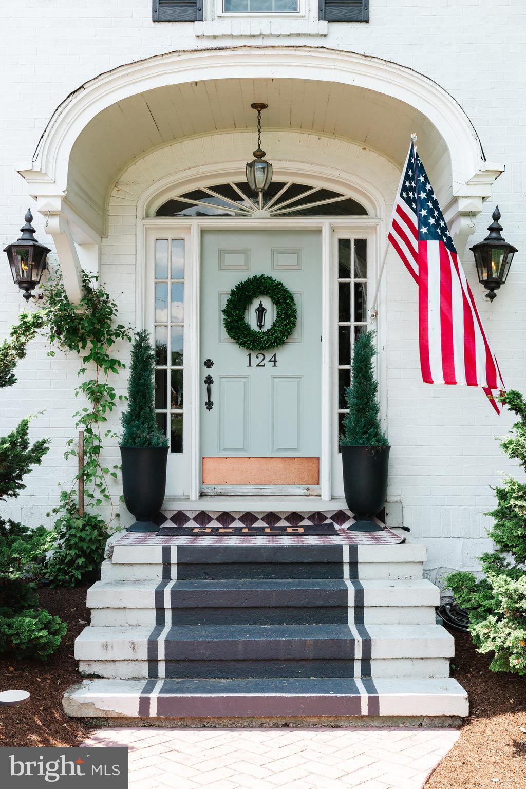 124 Lampeter Road Lancaster, PA 17602 - Photo 91 of 91 WHAT AN ENTRANCE