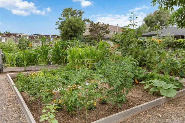 $840,000 | 1709 South Kearney Street, Denver, CO 80224