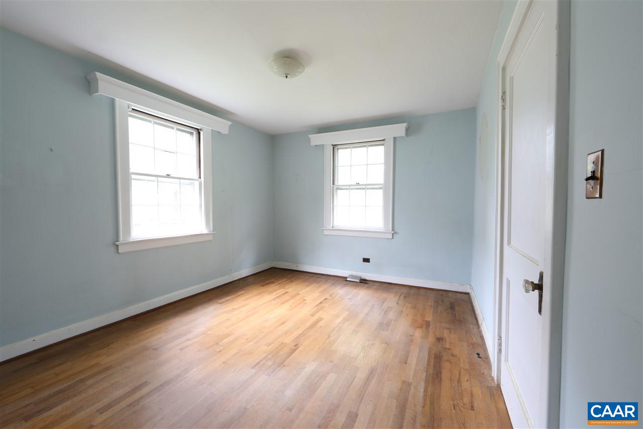 204 Harris Road Charlottesville, VA 22903 - Photo 7 of 14 Gallery Image 7