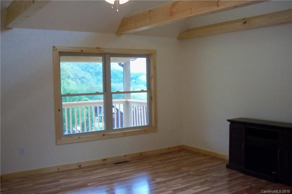 357 Panoramic Loop, Unit 49 Maggie Valley, NC 28751 - Photo 7 of 36
