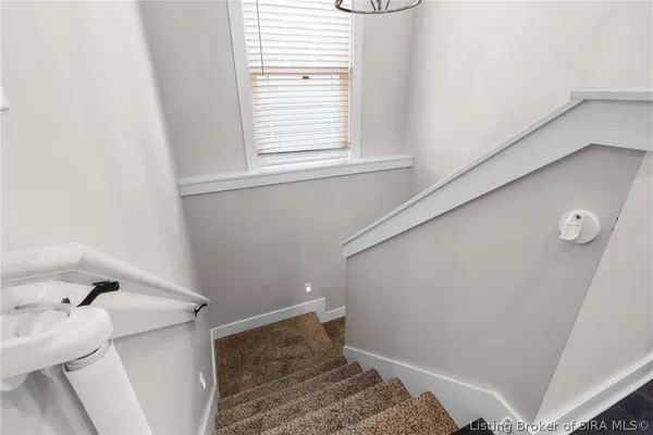 $419,900 | 3510 Alexis Drive, New Albany, IN 47150