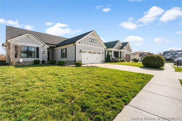 $419,900 | 3510 Alexis Drive, New Albany, IN 47150