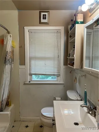 $221,000 | 260 Arlidge Drive, Greece, NY 14616