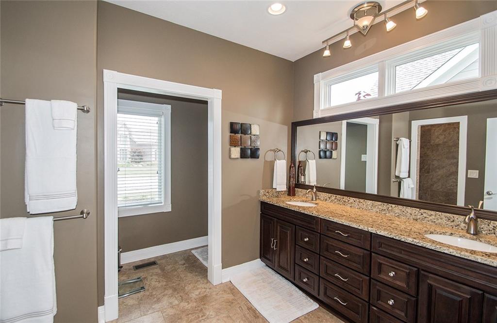 13174 Carmichael Lane Carmel, IN 46074 - Photo 18 of 45