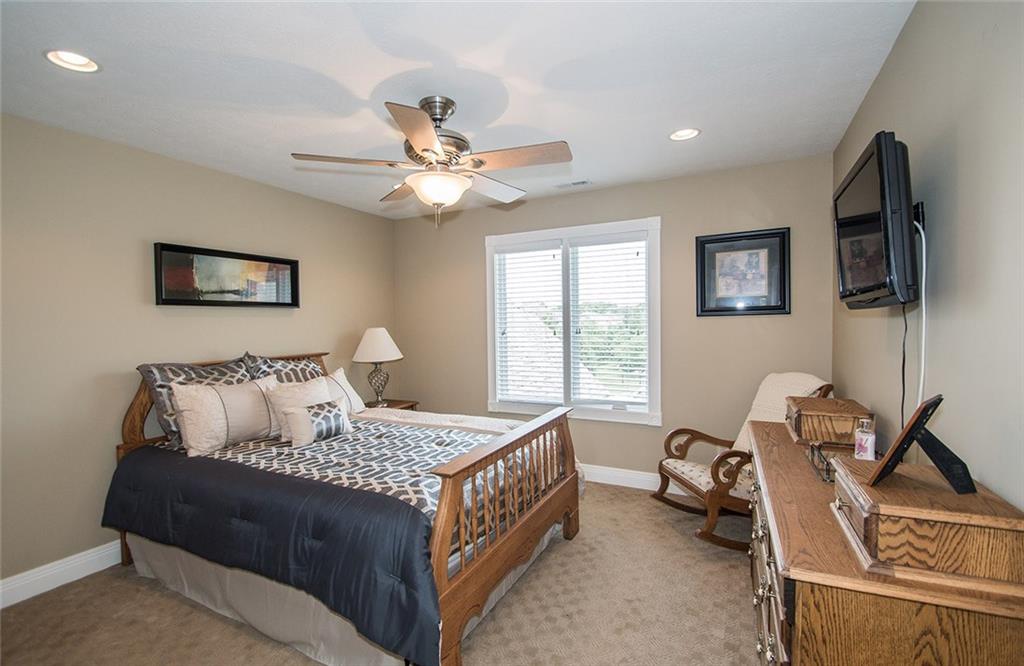 13174 Carmichael Lane Carmel, IN 46074 - Photo 24 of 45