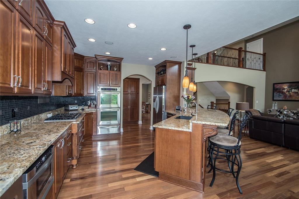 13174 Carmichael Lane Carmel, IN 46074 - Photo 9 of 45