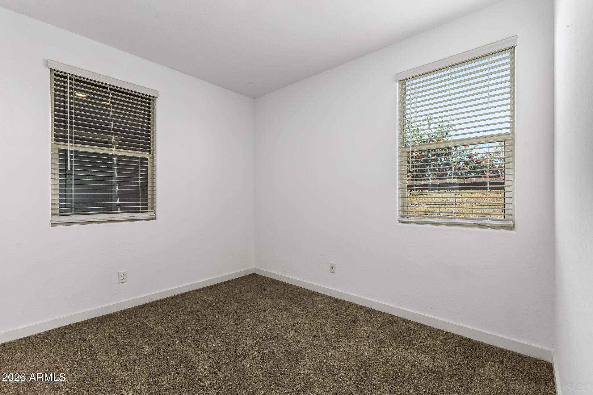 2209 East Meadowview Court Gilbert, AZ 85298 - Photo 23 of 48 23 Meadowview
