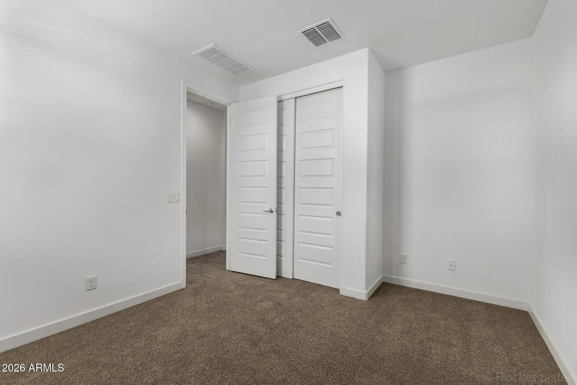 2209 East Meadowview Court Gilbert, AZ 85298 - Photo 24 of 48 24 Meadowview