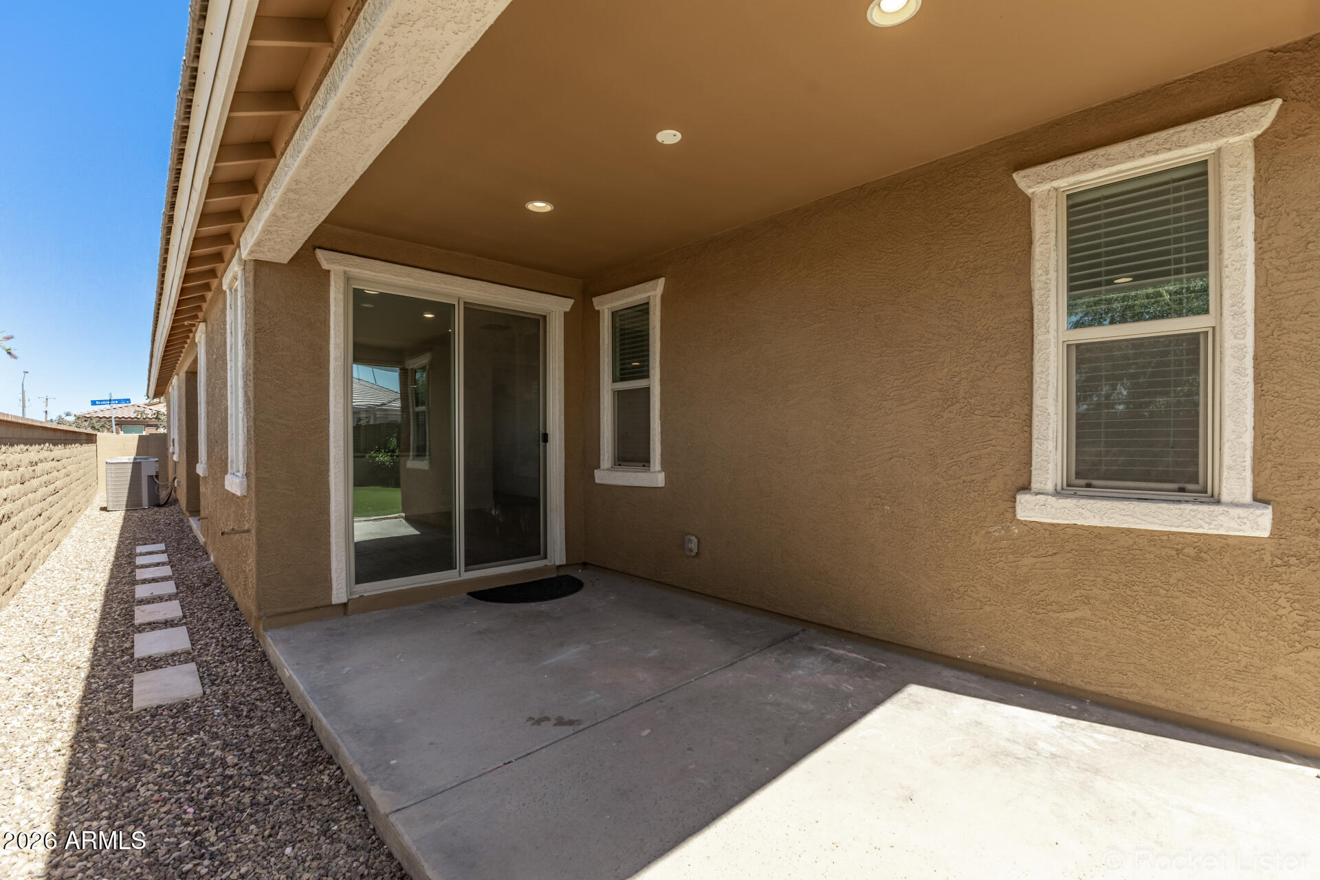 2209 East Meadowview Court Gilbert, AZ 85298 - Photo 32 of 48 32 Meadowview