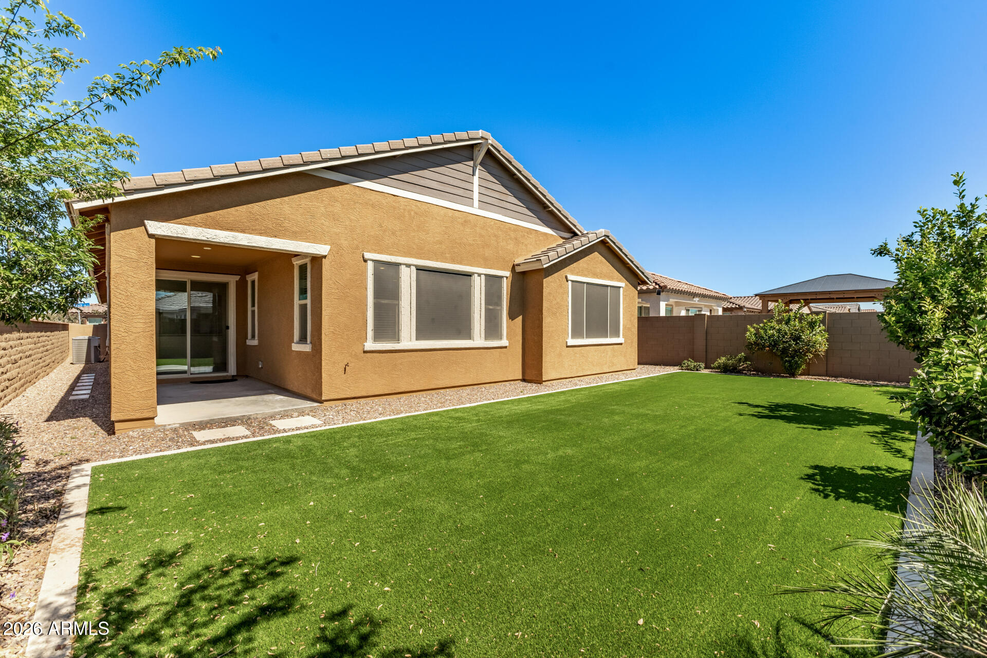 2209 East Meadowview Court Gilbert, AZ 85298 - Photo 35 of 48 35 Meadowview