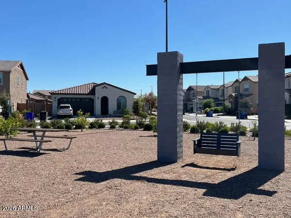 $670,000 | 2209 East Meadowview Court, Gilbert, AZ 85298