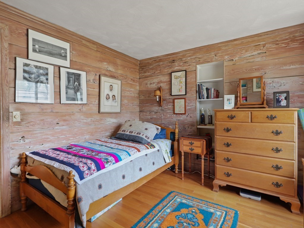 175 Evelyn Road Newton, MA 02468 - Photo 17 of 36