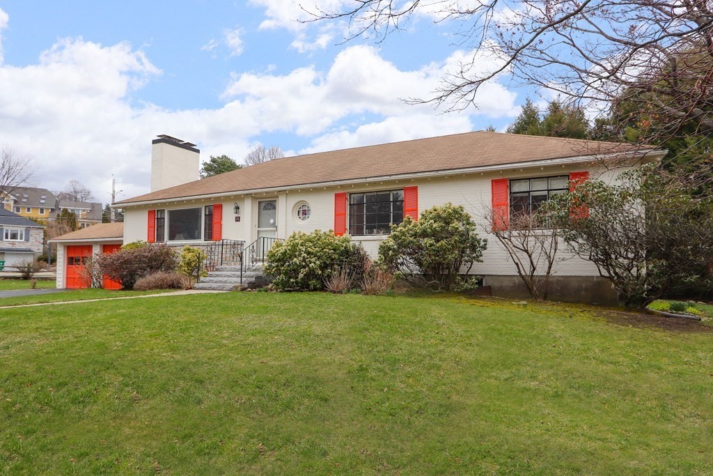175 Evelyn Road Newton, MA 02468 - Photo 2 of 36