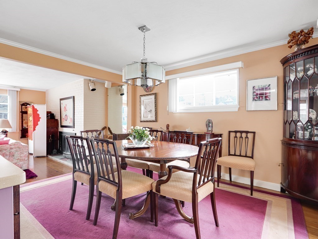 175 Evelyn Road Newton, MA 02468 - Photo 9 of 36