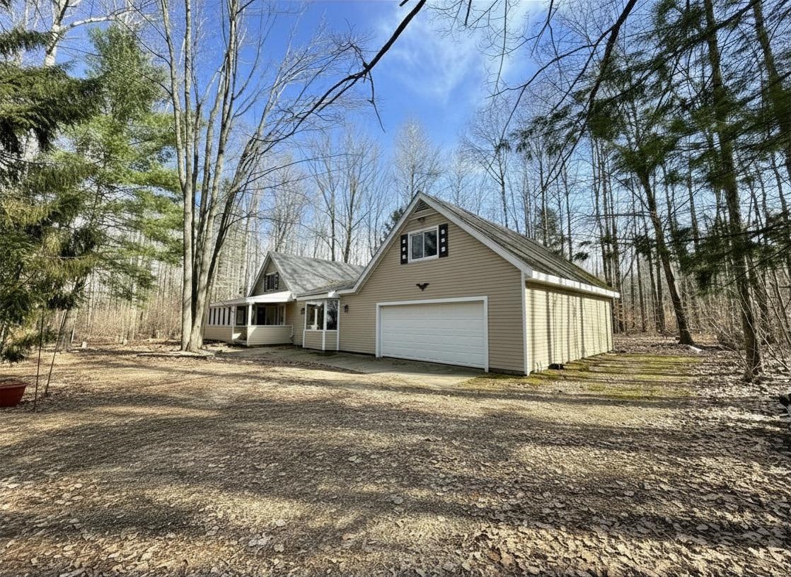 8420 East Stockwell Road Harrison, MI 48625 - Photo 4 of 31