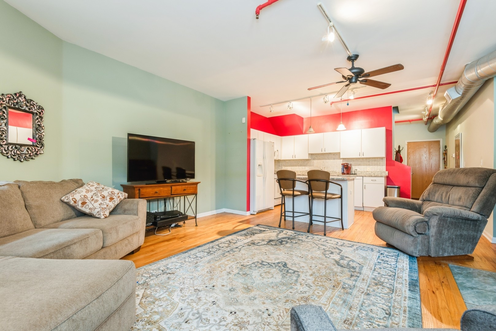 1834 Ridge Avenue, Unit 101 Evanston, IL 60201 - Photo 4 of 15