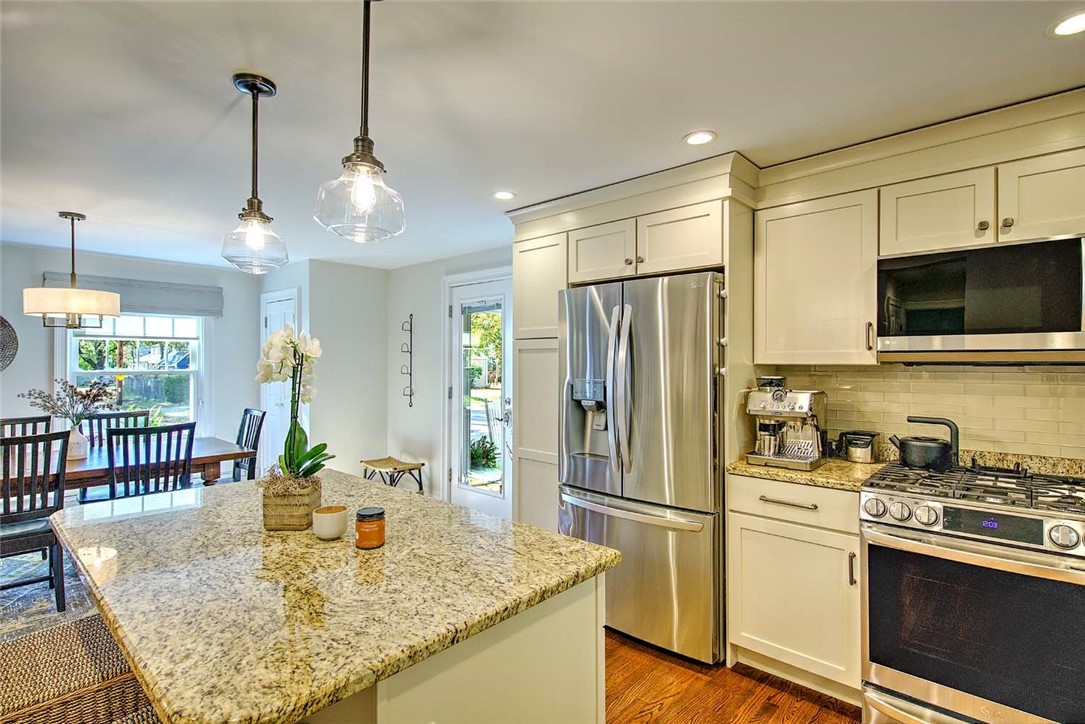 15 Lamson Road Barrington, RI 02806 - Photo 28 of 43