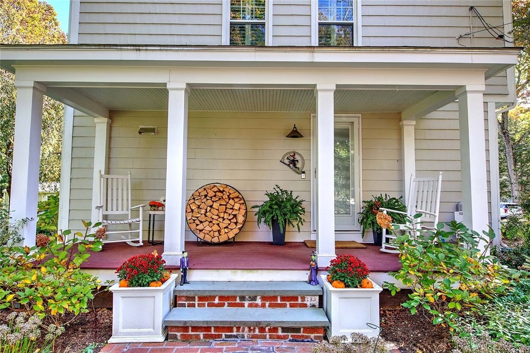 15 Lamson Road Barrington, RI 02806 - Photo 5 of 43