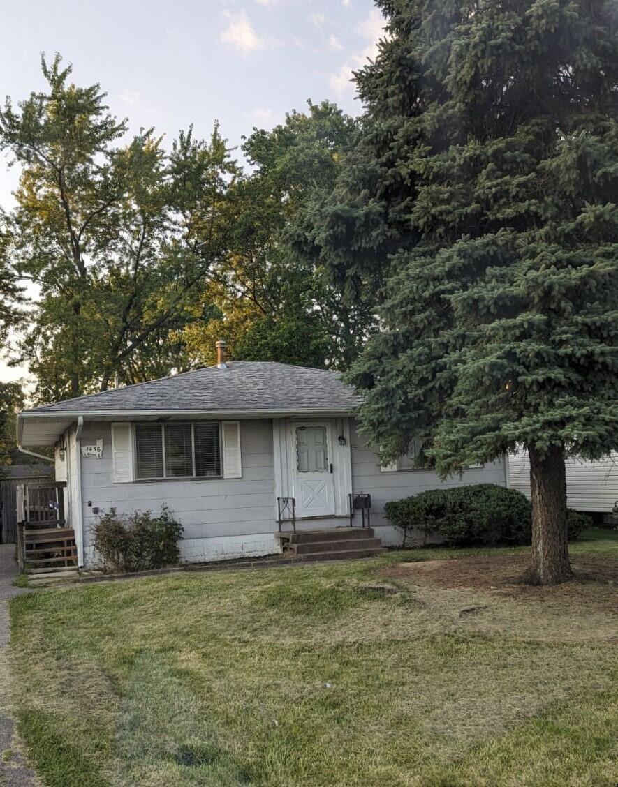 1456 Koebel Road Columbus, OH 43207 - Photo 1 of 26 KoeblefronttreeStraight