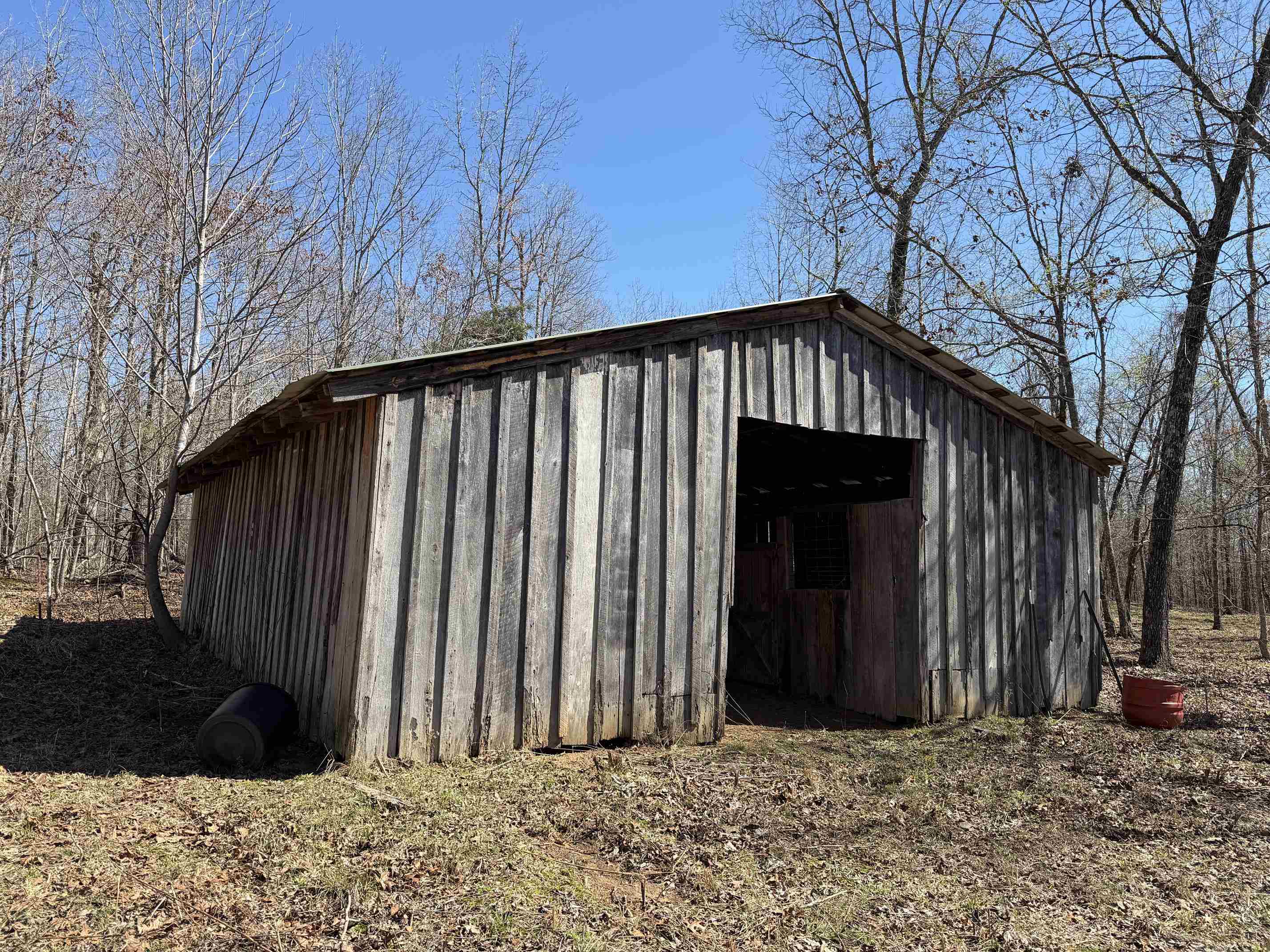 1 Delaney Loop Adamsville, TN 38310 - Photo 18 of 33 a view of wooden fence