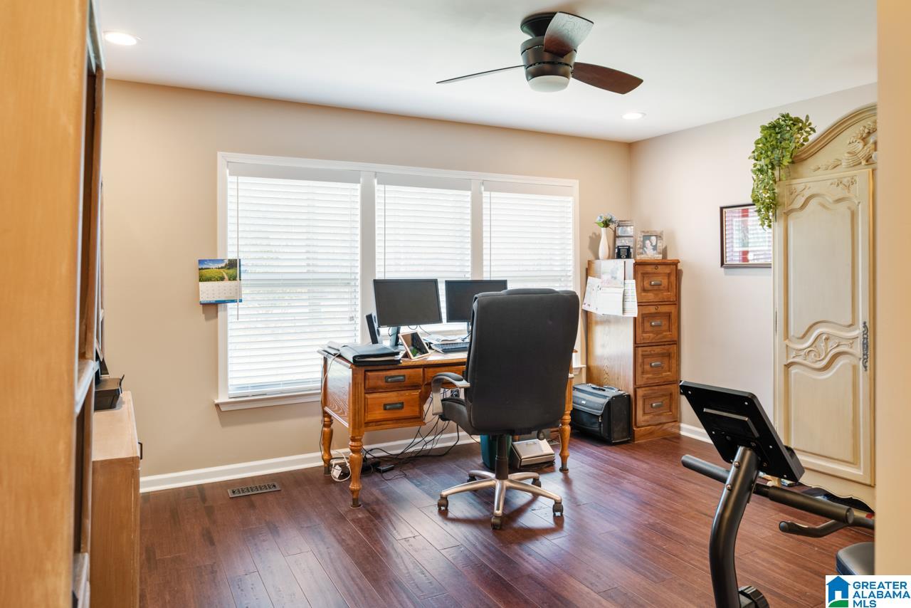 111 Royal Oaks Road Leeds, AL 35094 - Photo 33 of 46
