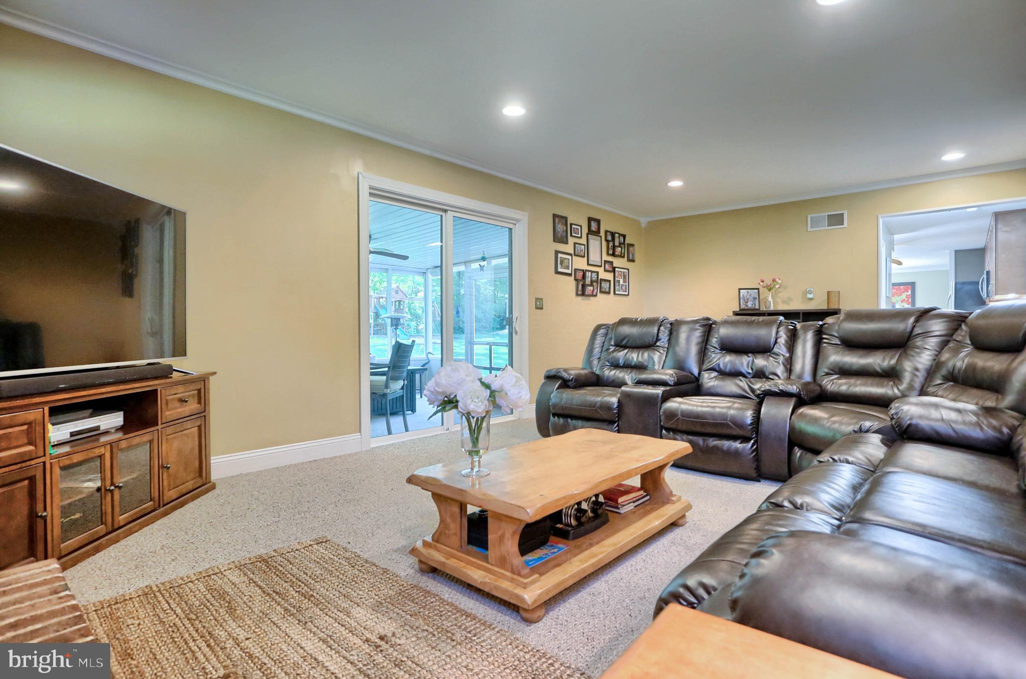 325 Hickory Road Carlisle, PA 17015 - Photo 19 of 42 Gallery Image 19