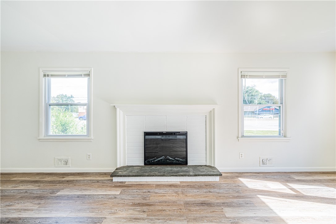 2117 West Ridge Road Greece, NY 14626 - Photo 6 of 29 Gallery Image 6